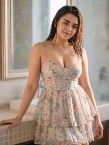 Escorts in G-5 Islamabad